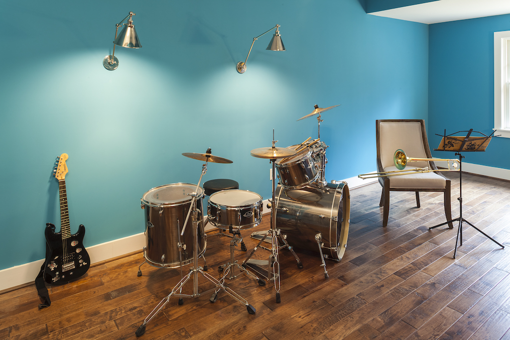 blue music room addition